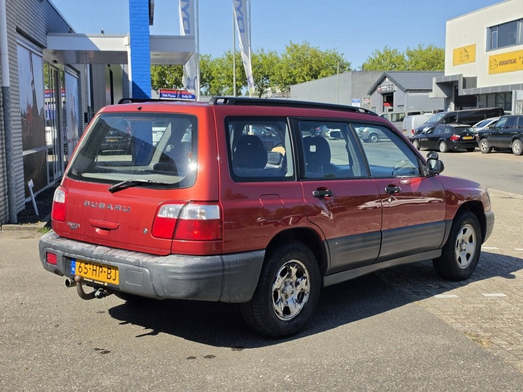 Subaru Forester 2.0 AWD 4x4 Nieuwe APK ✅ (bj 2001), Auto's, Subaru, 1994 cc, 125 pk, Gebruikt, 4 cilinders