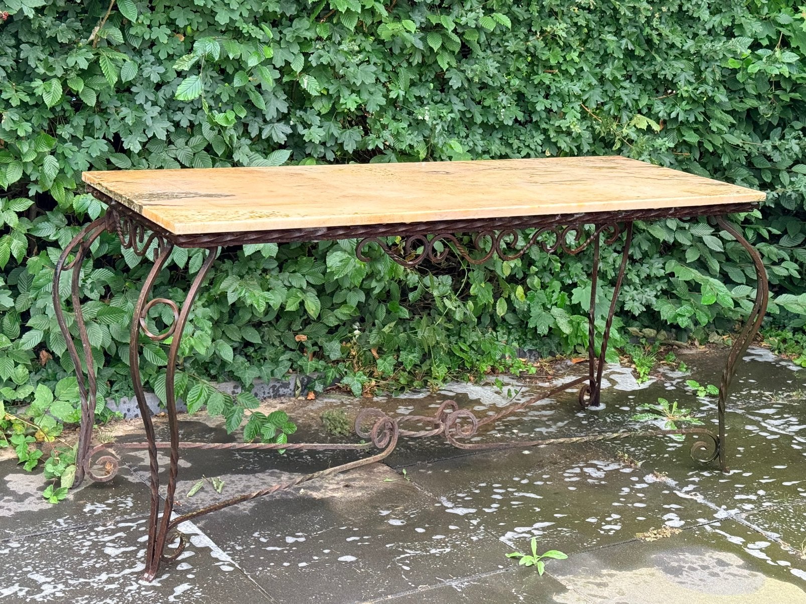 Smeedijzeren (side)tafel met marmeren blad, Ophalen, Gebruikt, Rechthoekig, Overige materialen