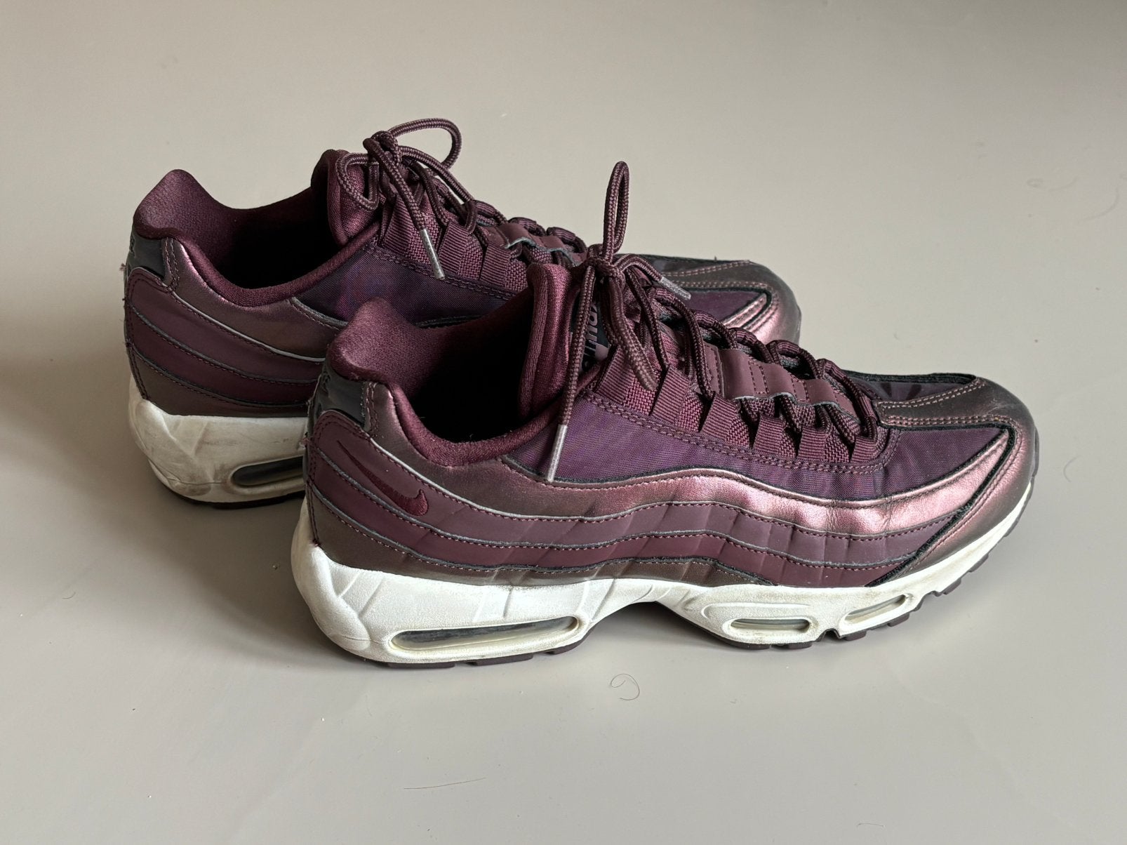 Nike Airmax 95 Special Edition maat 42,5, Ophalen of Verzenden, Gedragen, Overige kleuren, Sneakers of Gympen