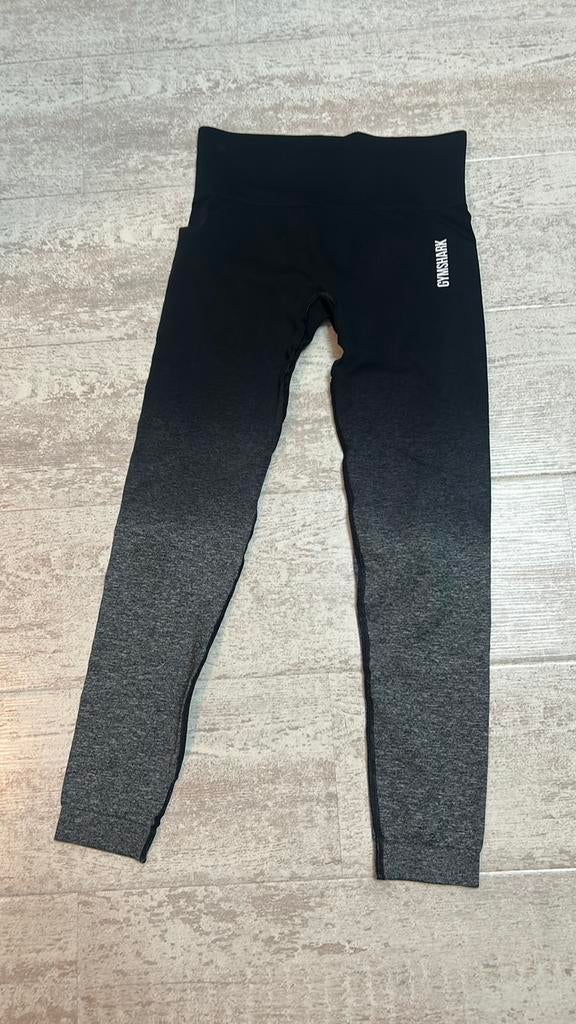 Mooie sportlegging van Gymshark Maat S  2 x gedragen, Legging, Maat 36/38 (S), Zwart, Ophalen of Verzenden