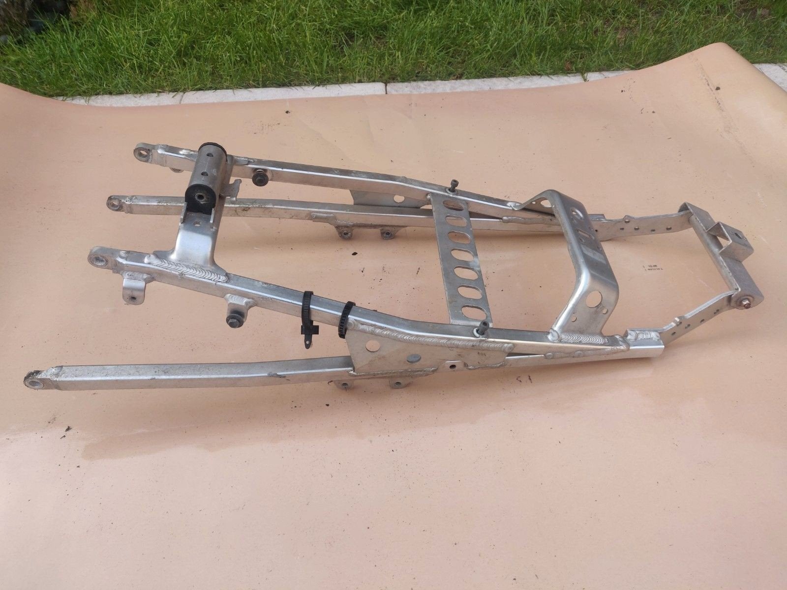 Yamaha YZF-R6 (1999-2001) Subframe / Achterframe, Ophalen of Verzenden, Gebruikt