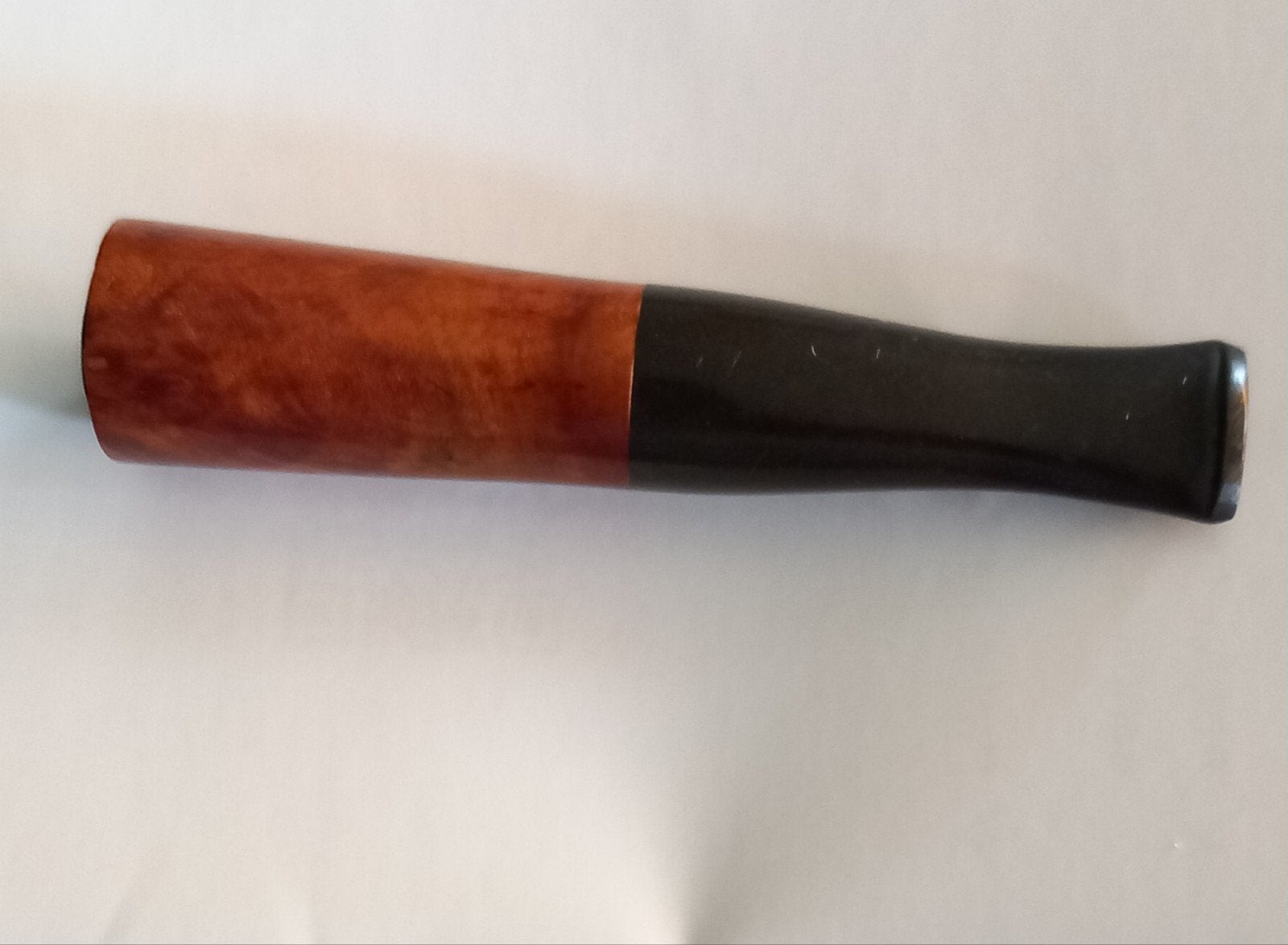 vintage sigaretten/sigarenpijpje in heel versleten doosje., Ophalen of Verzenden