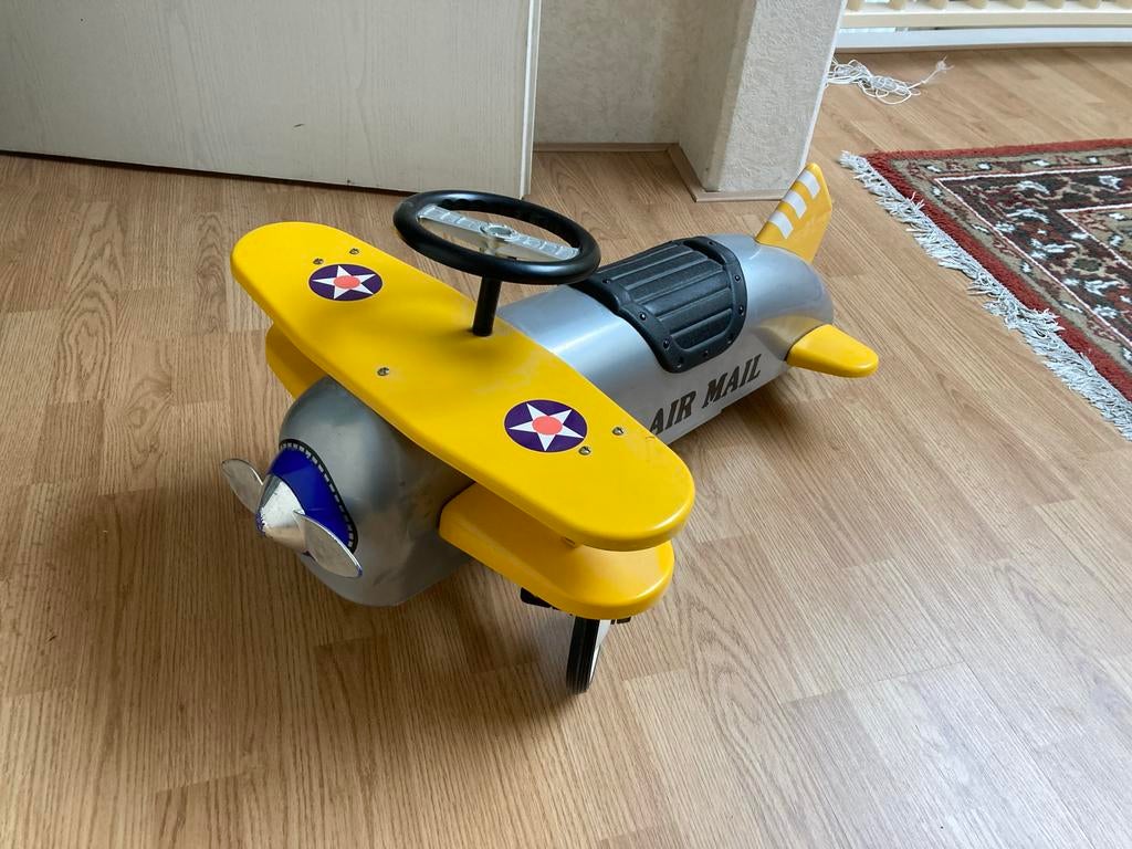Retro Vliegtuig loopauto, Kinderen en Baby's, Speelgoed | Buiten | Voertuigen en Loopfietsen, Ophalen of Verzenden, Gebruikt, Loopvoertuig