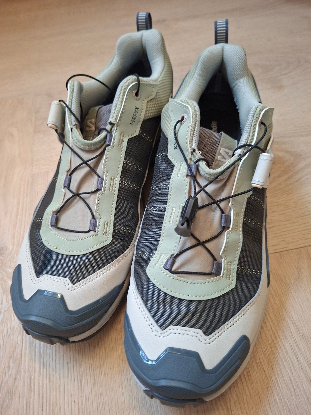 Salomon Wandelschoenen dames 44 (valt als 43), Sport en Fitness, Bergsport en Wandelen, Ophalen of Verzenden, Nieuw, Schoenen