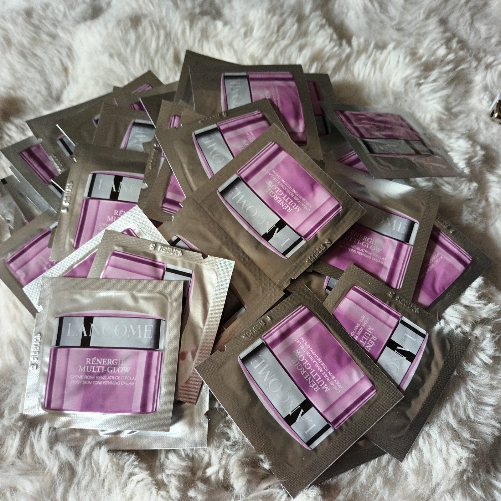 LANCOME Rénergie multi glow cream..100 stuks..nieuw, Ophalen of Verzenden, Nieuw, Gehele gezicht