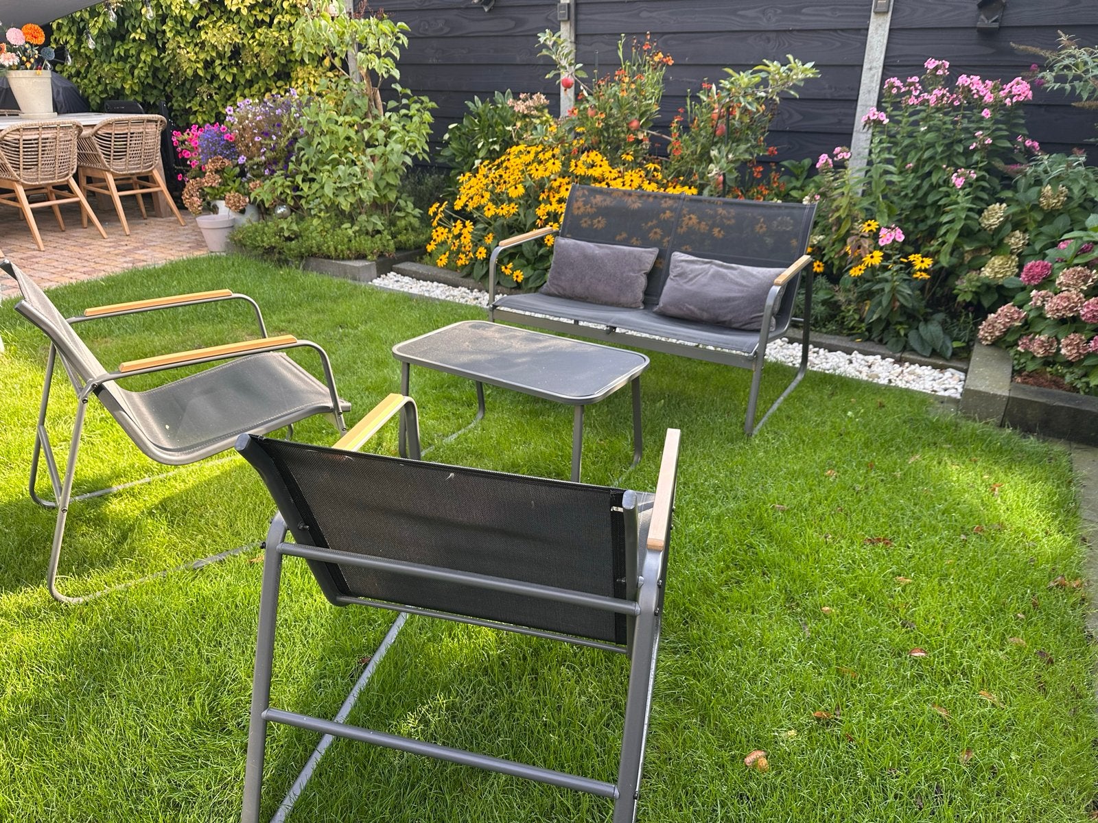 Comfortabele loungeset met 2 stoelen en bankje, Ophalen, Gebruikt, Loungeset, Bank