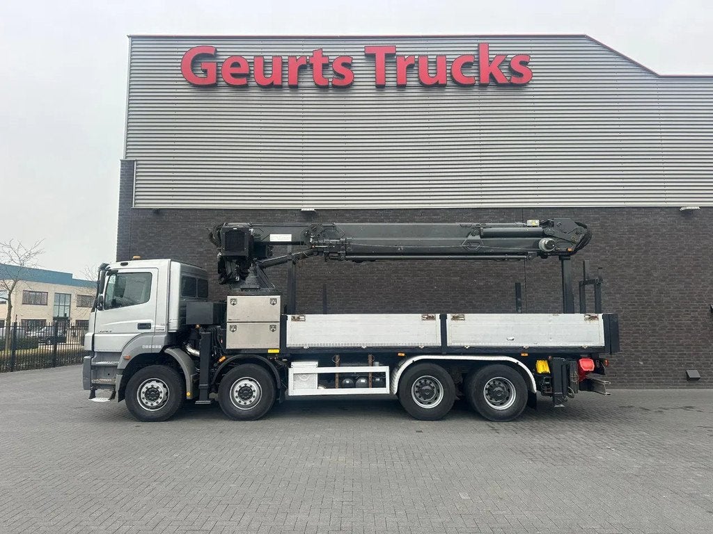 Mercedes-Benz Axor 3243 8X4 BB + MKG HMK 350 + JIB MONTAGEKR, Automaat, Euro 5, 428 pk, Mercedes-Benz