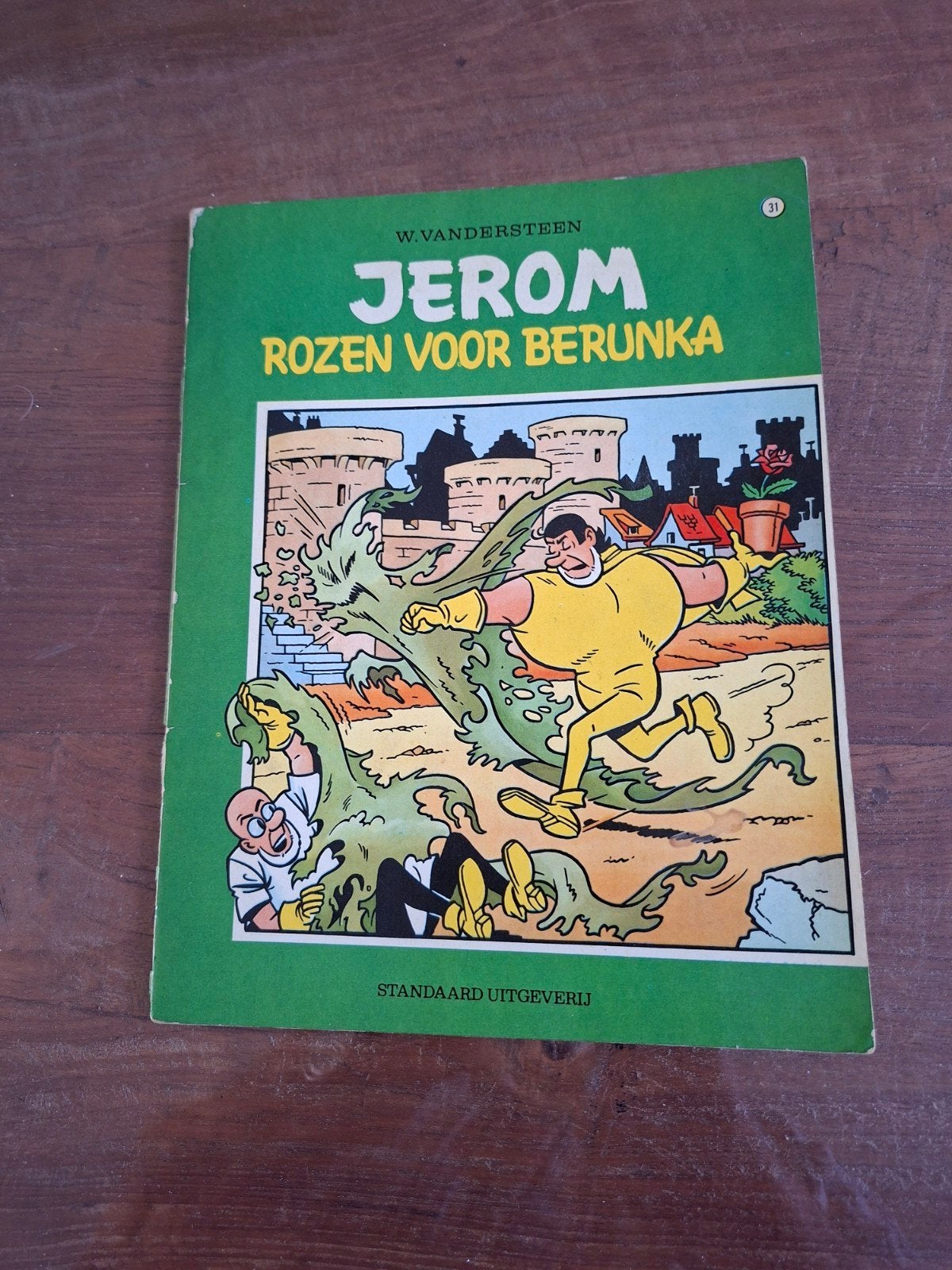 Jerom - Rozen voor Berunka (W. Vandersteen), Eén stripboek, Ophalen of Verzenden, Gelezen, W. Vandersteen