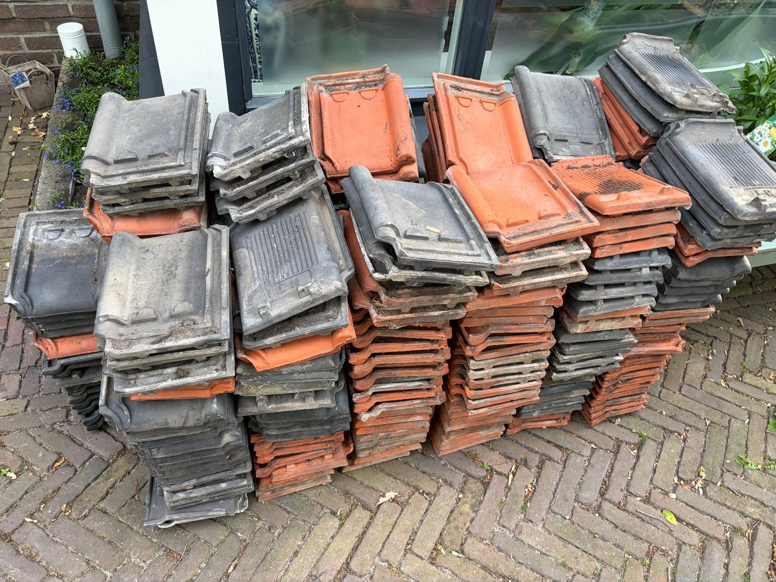 Tuile du Nord rood en zwart, Ophalen, Gebruikt, Steen of Klei, 5 tot 10 m²