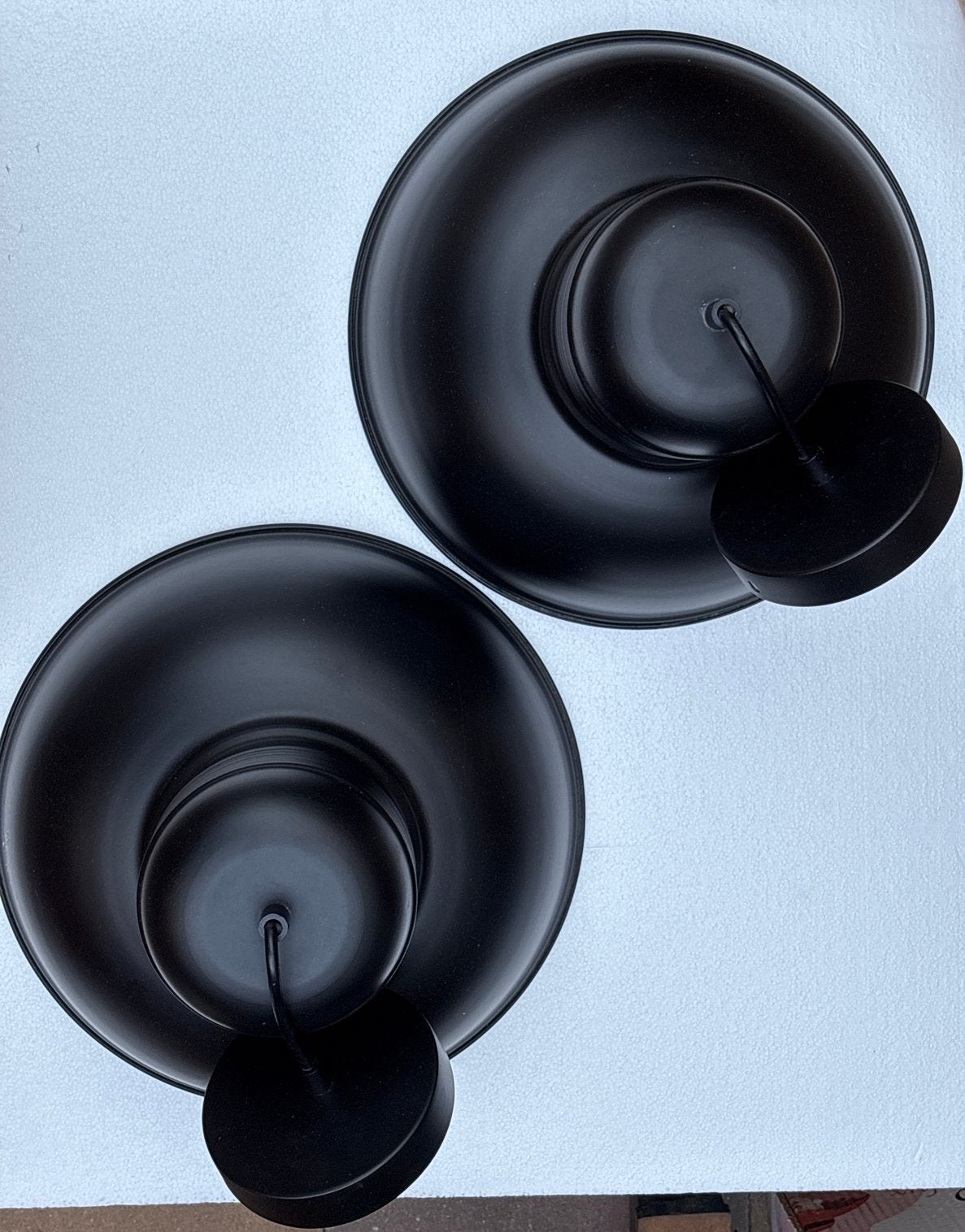 Set van 2 zwarte ronde hanglampen - 33cm diameter, Ophalen of Verzenden, Zo goed als nieuw, Metaal, E27 (groot)