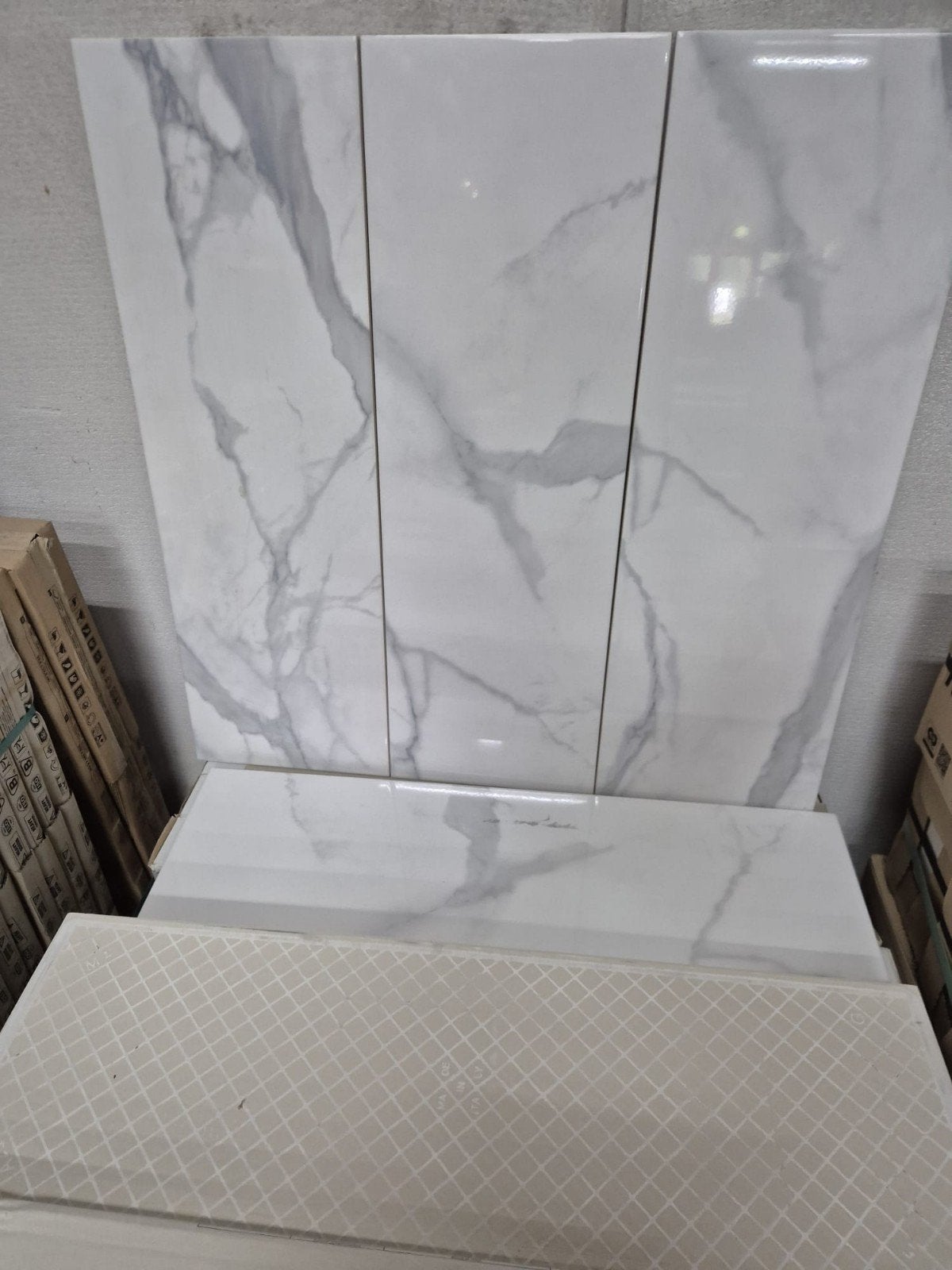 UITVERKOOP! Wandtegel Carrara Marmer 25x75cm - Nu €15/m², Ophalen, 60 cm of meer, Wandtegels, Nieuw