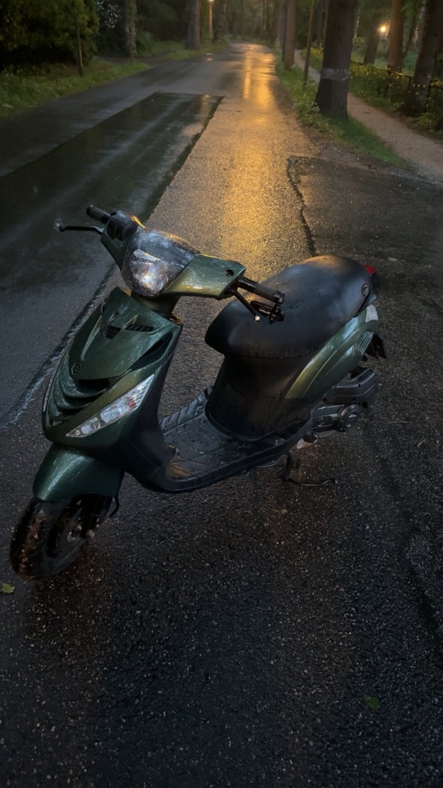 Piaggio zip, Ophalen, Zo goed als nieuw, Benzine, Zip
