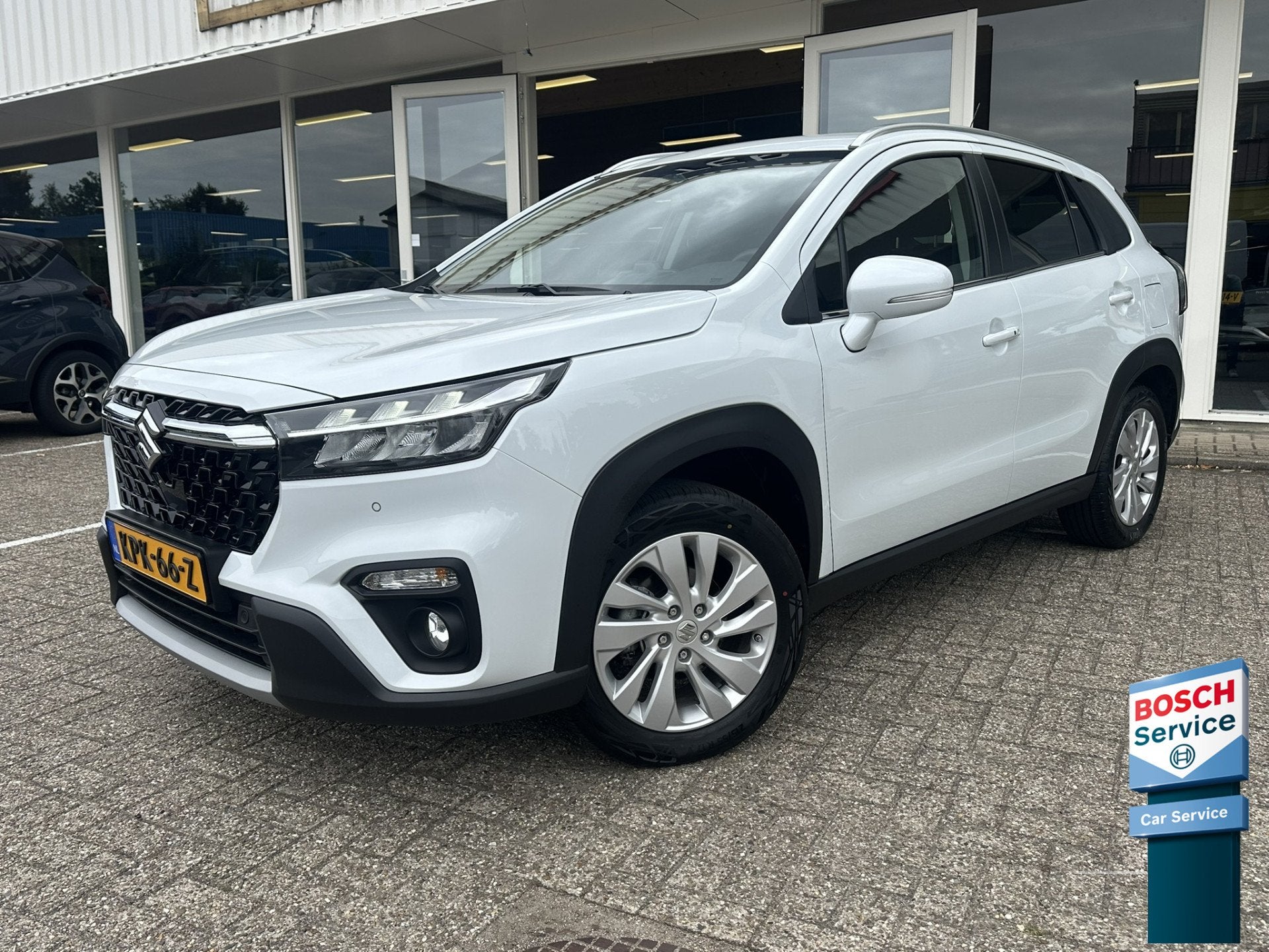 Suzuki S-Cross 1.4 Boosterjet Hybrid Select | Led | Adapt. C, Stof, 4 cilinders, Wit, 1373 cc