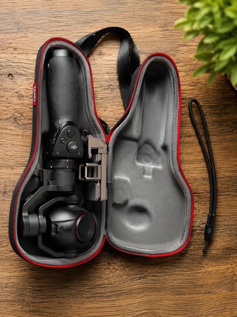 DJI Osmo+ 4K Gimbal Camera – compleet met case en extra accu, Ophalen, Zo goed als nieuw, Overige merken