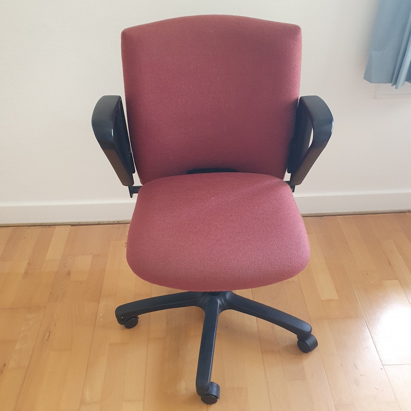 Comfortabele Bureaustoel - Rood/Zwart, Ophalen, Gebruikt, Bureaustoel, Rood