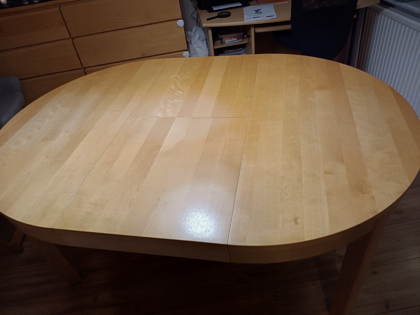 Uitschuifbare eetkamer tafel rond/ovaal, Huis en Inrichting, Ophalen, Ovaal, 200 cm of meer, 100 tot 150 cm