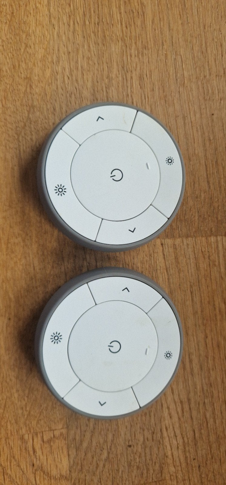 IKEA TRÅDFRI Afstandsbediening E1810 (2 stuks), Ophalen of Verzenden, Zo goed als nieuw, Origineel