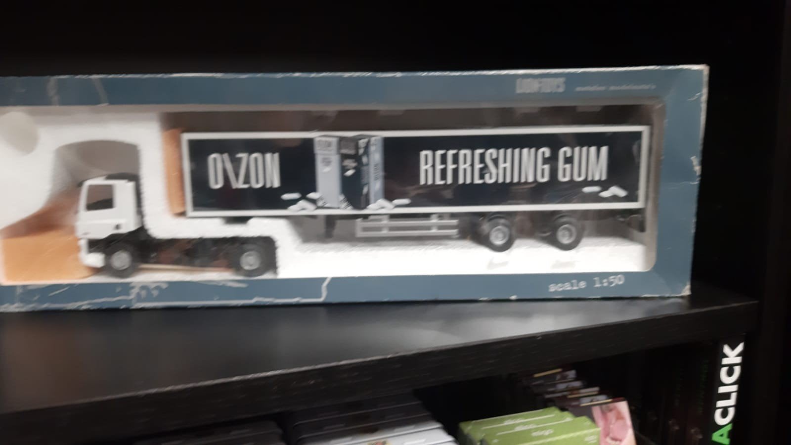 Lion Toys O'ZON Refreshing Gum Vrachtwagen 1:50, Hobby en Vrije tijd, Ophalen of Verzenden, Nieuw, Bus of Vrachtwagen, Lion Toys