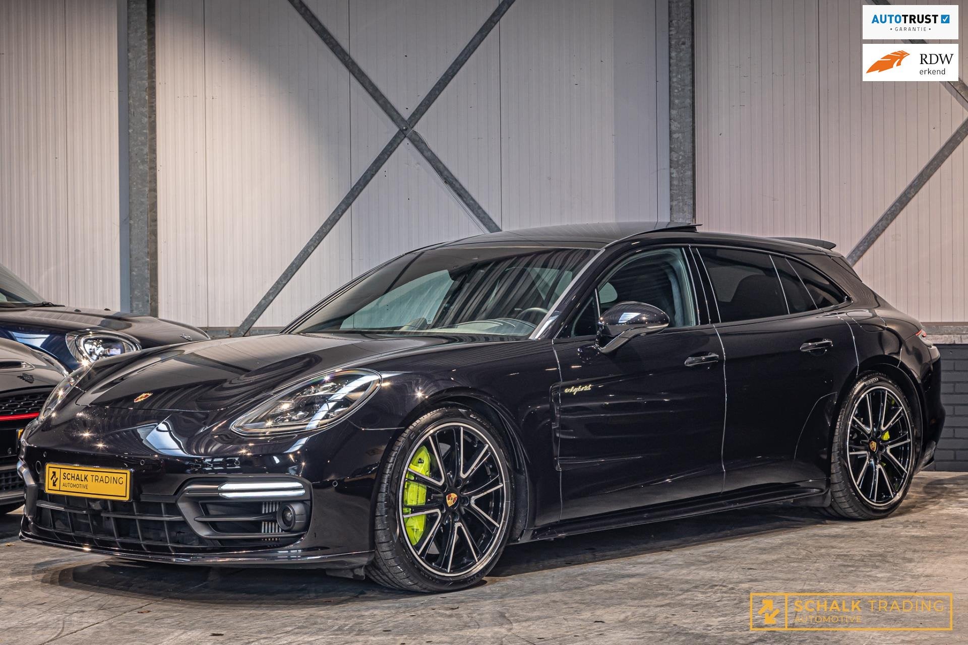 Porsche Panamera Sport Turismo 4.0 Turbo S E-Hybrid|Pano|Cer, Auto's, Porsche, Automaat, Dealer onderhouden, Gebruikt, Zwart