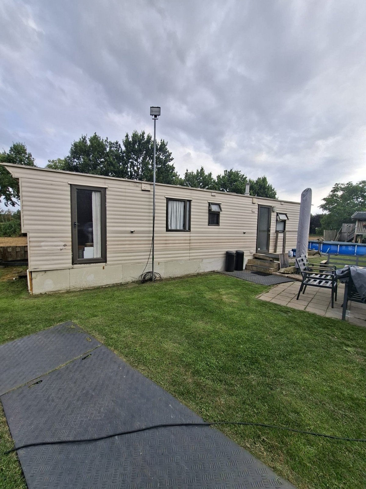 woonunit/caravan 11x3,5, Doe-het-zelf en Verbouw, Bouwketen en Schaftketen, Ophalen, Gebruikt