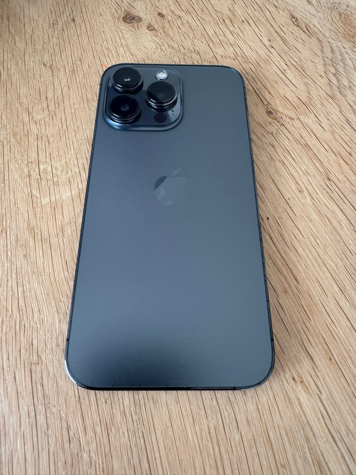 Iphone 13pro met batterij 100%