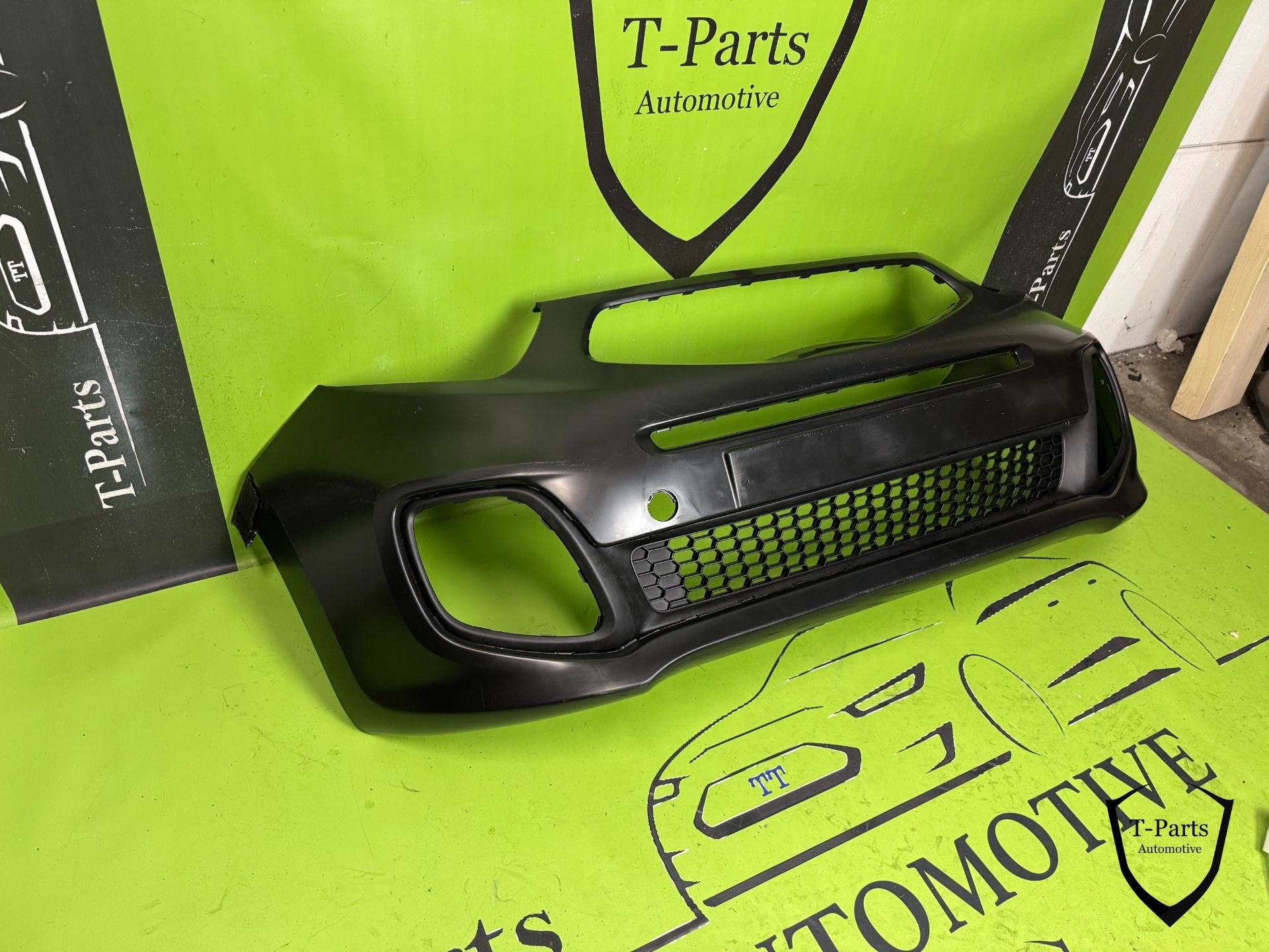 Kia picanto 3 deurs voorbumper 865111Y300 origineel bumper 2, Kia, Heolleung-ro 12
06797  Seoul, Voor, Nieuw