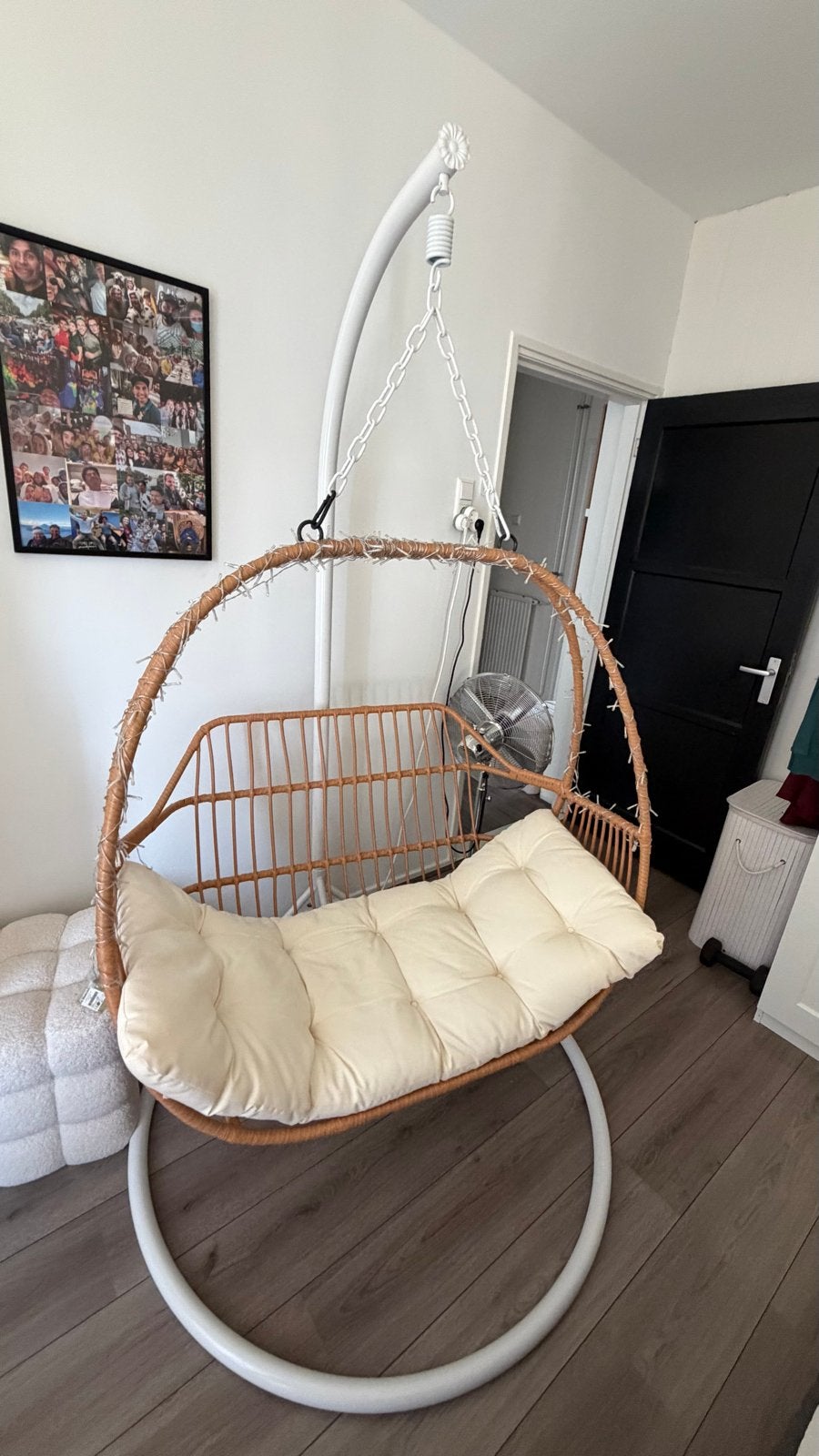 Comfortabele rotan hangstoel met standaard en kussen, Ophalen, Gebruikt, Overige kleuren, Riet of Rotan