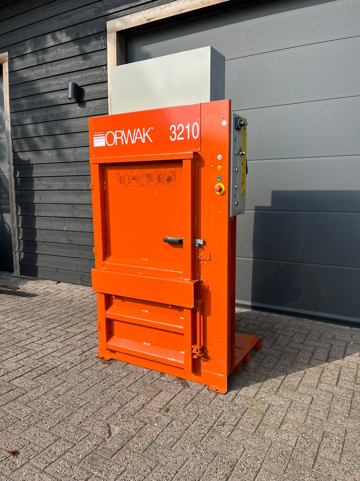 Orwak 3210 | 12 ton | Papierpers | Balenpers | Plasticpers, Ophalen of Verzenden
