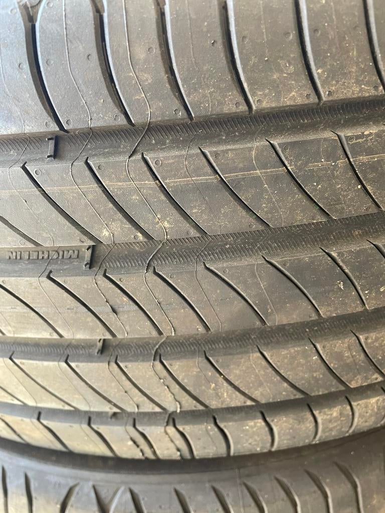 ''235/50 R19 michelin (Zo goed als nieuw) 100 euro'', Gebruikt, 235 mm, Band(en), Personenwagen