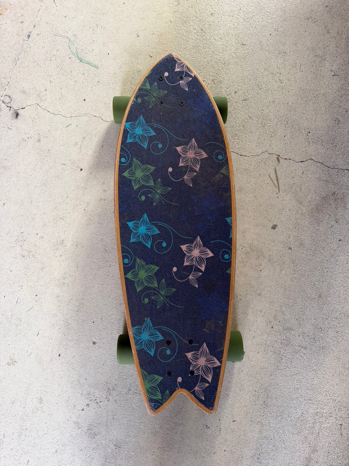 Longboard / cruiser skateboard – Naked, Ophalen of Verzenden, Zo goed als nieuw, Longboard