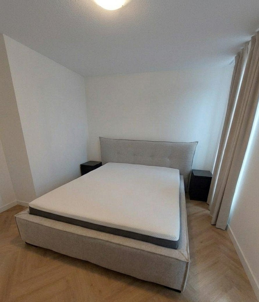 Goossens Luxe Bolzano Bed (180x220cm) + Emma Matras, Huis en Inrichting, Ophalen, Tweepersoons, Zo goed als nieuw, 180 cm