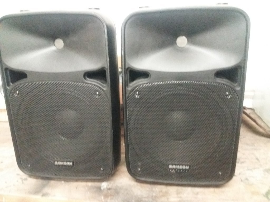 Samson D210  actieven speakers   ( 2 stuks), Overige typen, Zo goed als nieuw, 120 watt of meer, Ophalen