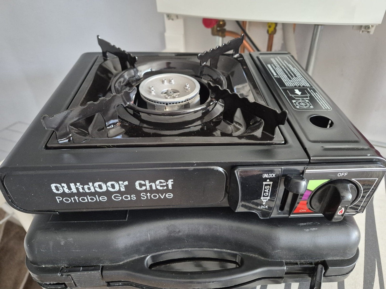 Outdoor Chef Draagbaar Gasfornuis met 2 Gasbussen, Ophalen, Gebruikt