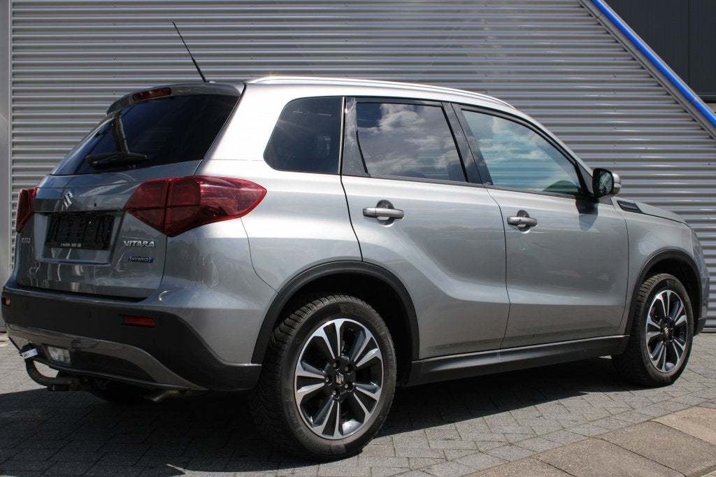 Suzuki Vitara 1.5 Hybrid Style Automaat | Panoramdak | Half, Auto's, Gebruikt, Zwart, 4 cilinders, 102 pk