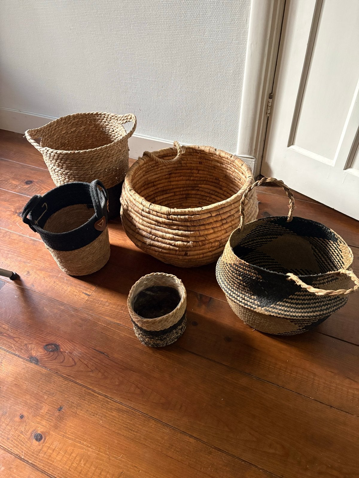 rieten manden, ideaal voor planten of opslag, Ophalen, Gebruikt, Gevlochten, Mand