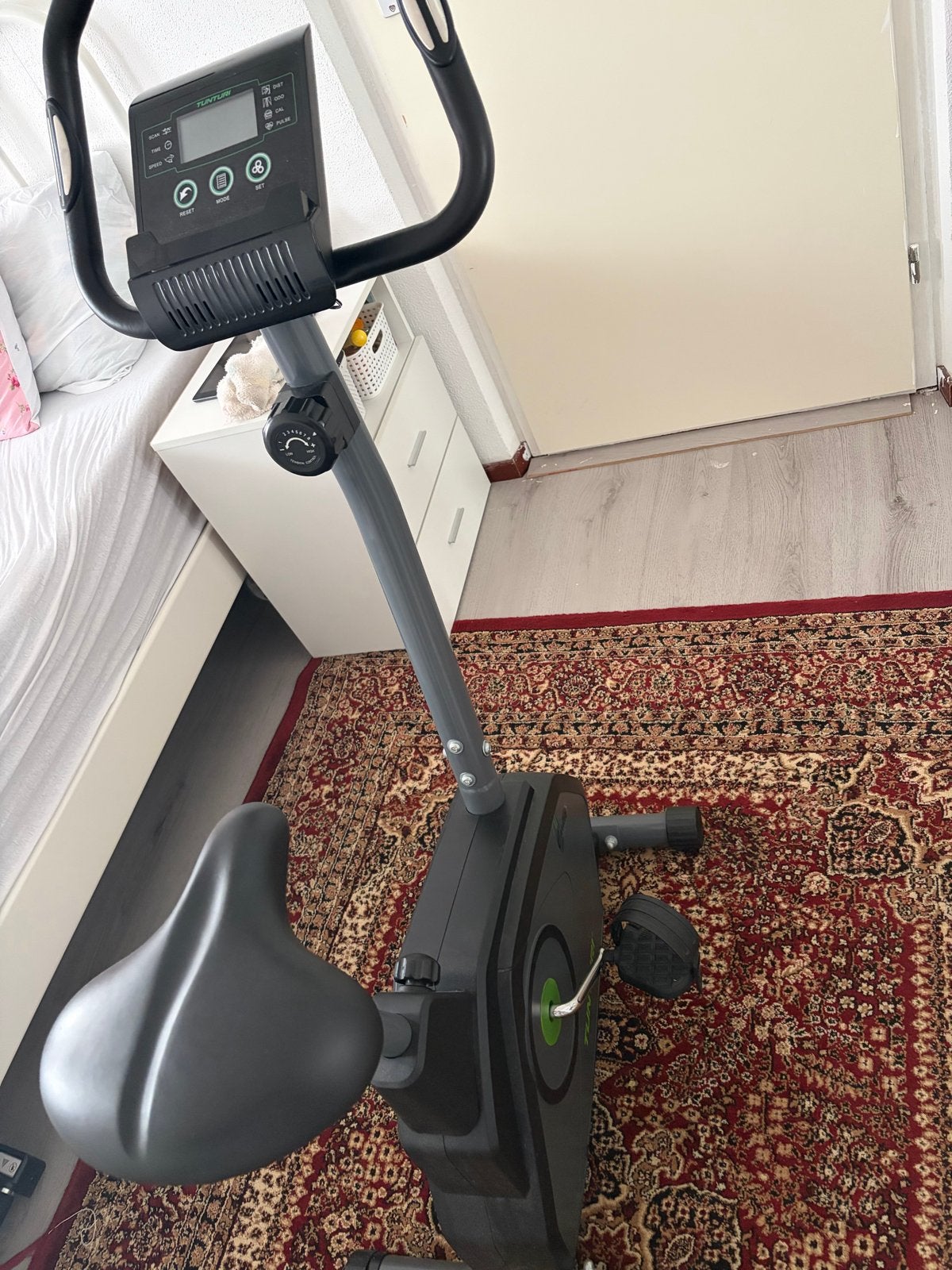 Tunturi Hometrainer - Perfect voor thuisworkouts, Ophalen, Gebruikt, Metaal, Benen