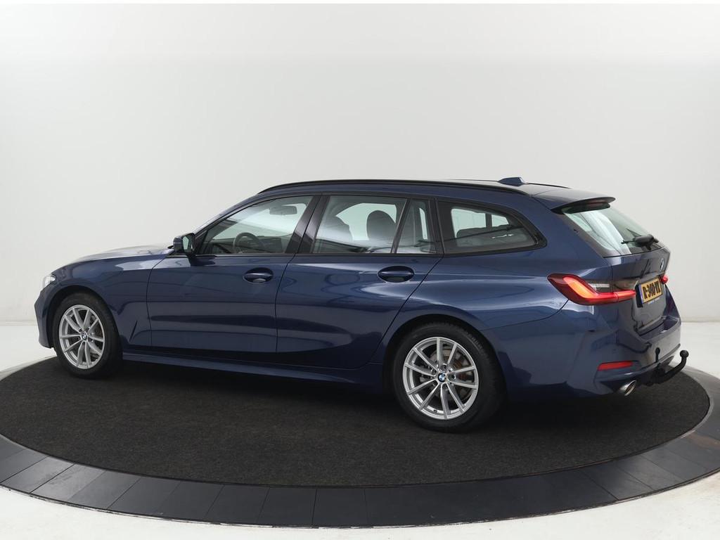 BMW 3-serie 318i | Leder | Adaptive cruise | Stoelverwarming, Auto's, BMW, Automaat, 1998 cc, Gebruikt, Blauw