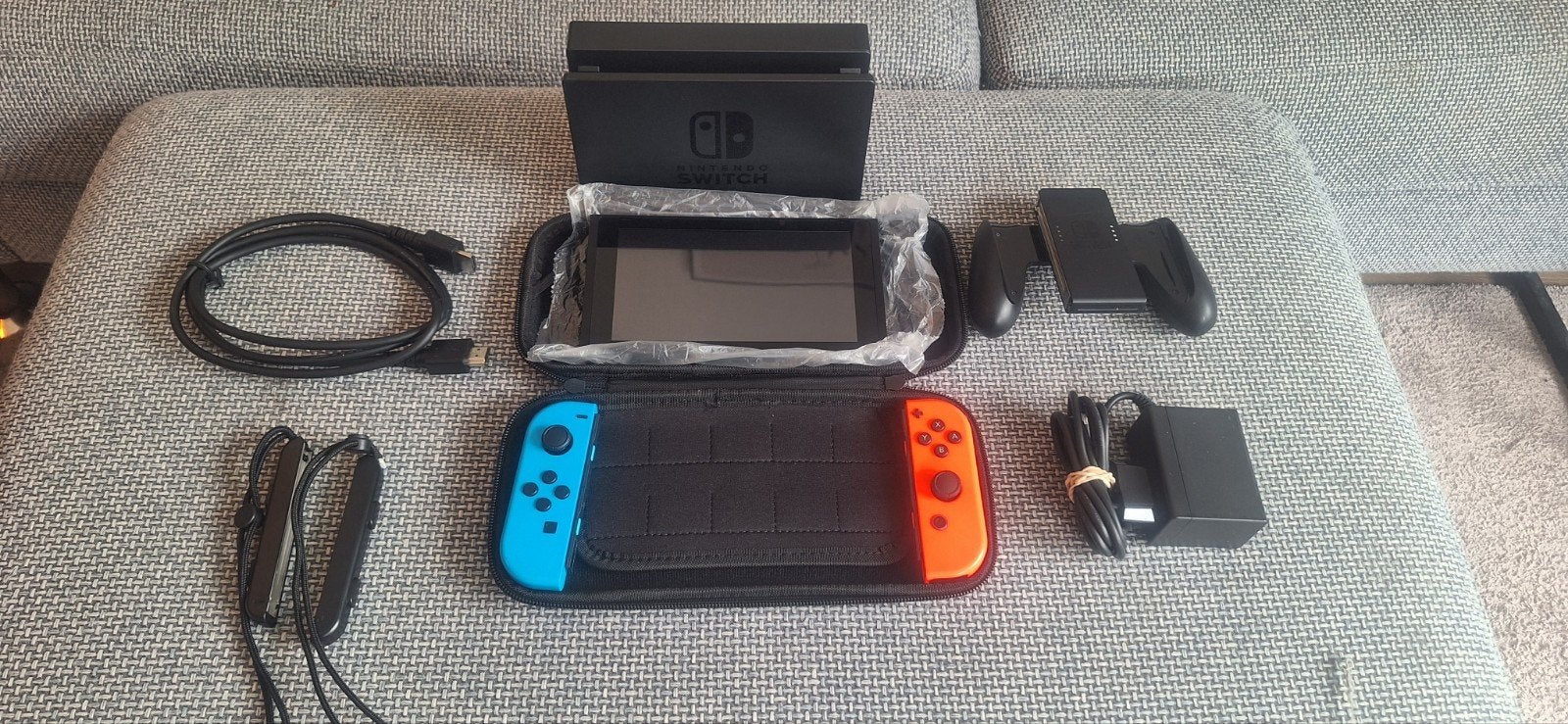 Nintendo Switch 1 UPGRADE - Refurbished - krasvrij scherm, Spelcomputers en Games, Spelcomputers | Nintendo Switch, Refurbished