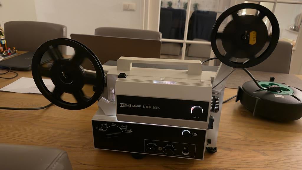 Eumig Mark S802 super 8mm projector, Ophalen of Verzenden, 1960 tot 1980, Projector