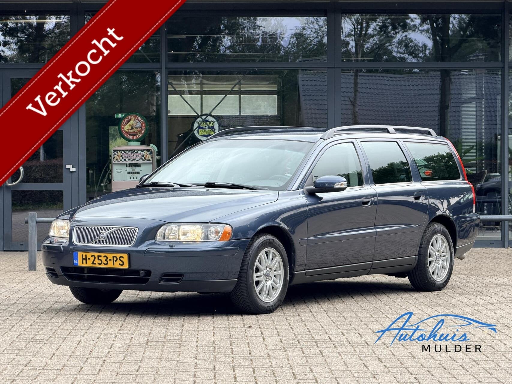 Volvo V70 2.4 Edition II | Cruise | Clima | Stoelverwarming, Auto's, Volvo, Voorwielaandrijving, Zwart, Blauw, 1470 kg
