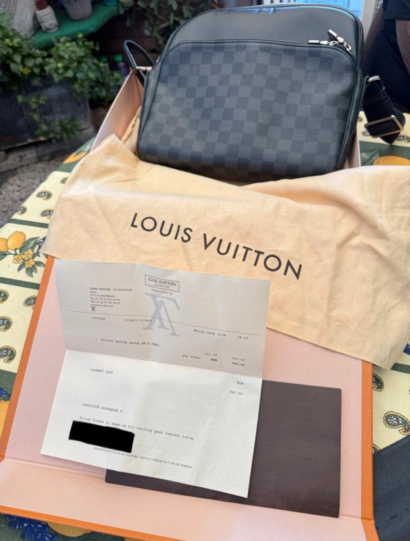 Louis Vuitton, Zo goed als nieuw, Grijs, Leer, Ophalen