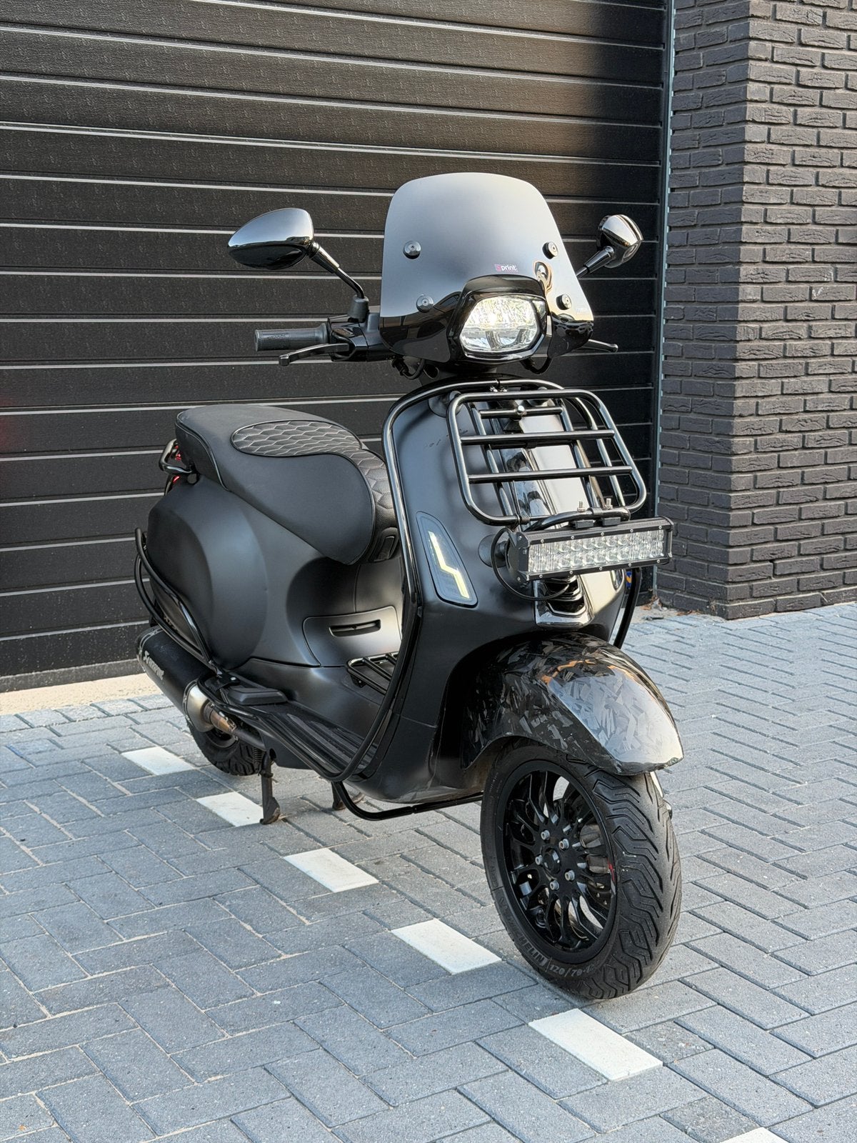 Vespa sprint 2021 e5! Notte! Carbon Malossi 80cc! AKRA, Ophalen of Verzenden, Zo goed als nieuw, Benzine