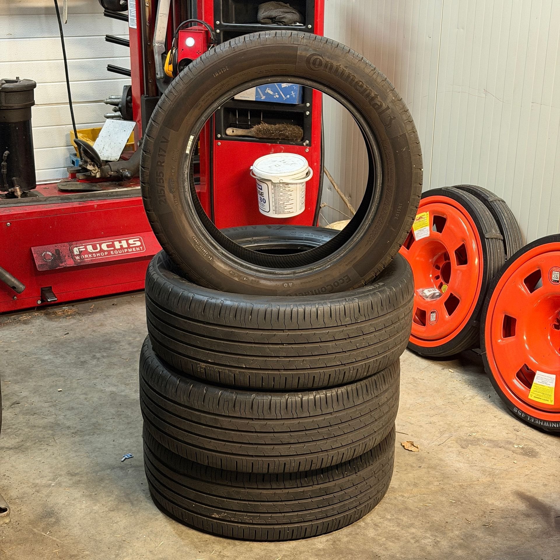 Continental zomerbanden 17 inch, Auto-onderdelen, Banden en Velgen, Band(en), Zomerbanden, 17 inch, 215 mm, Personenwagen, Gebruikt