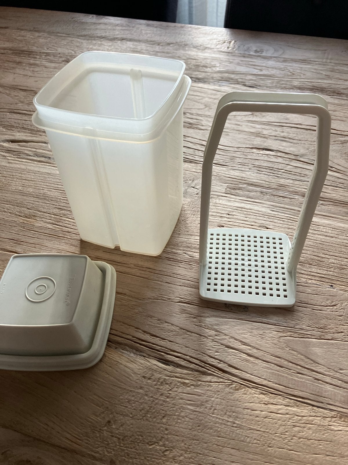 Tupperware Augurken Pot - Handige Bewaarder, Ophalen of Verzenden, Gebruikt, Wit, Bus of Trommel