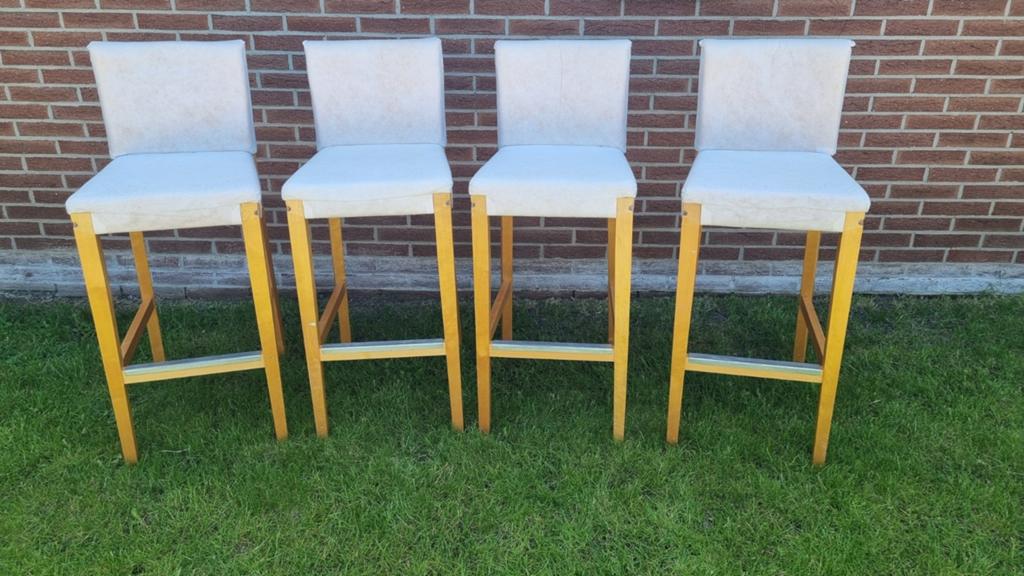 4 IKEA HENRIKSDAL barkrukken, Gebruikt, Met voetsteun, 60 tot 90 cm, Ophalen of Verzenden