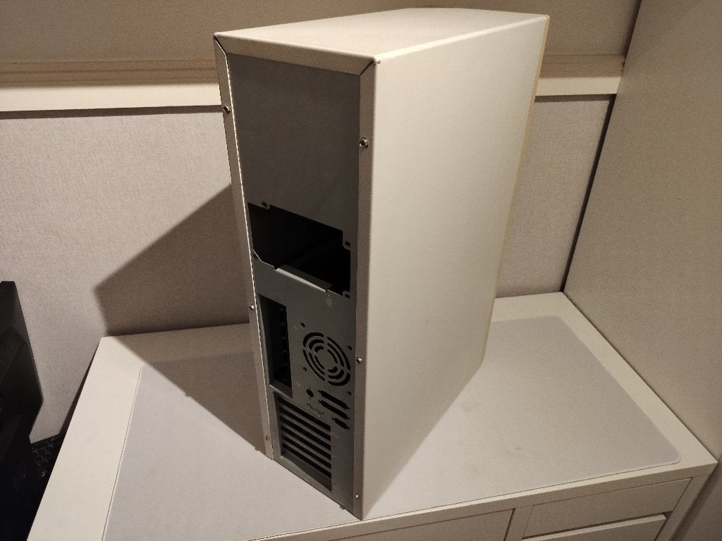 Retro ATX Full Tower PC Behuizing Beige (62cm),Sleeper PC, Ophalen
