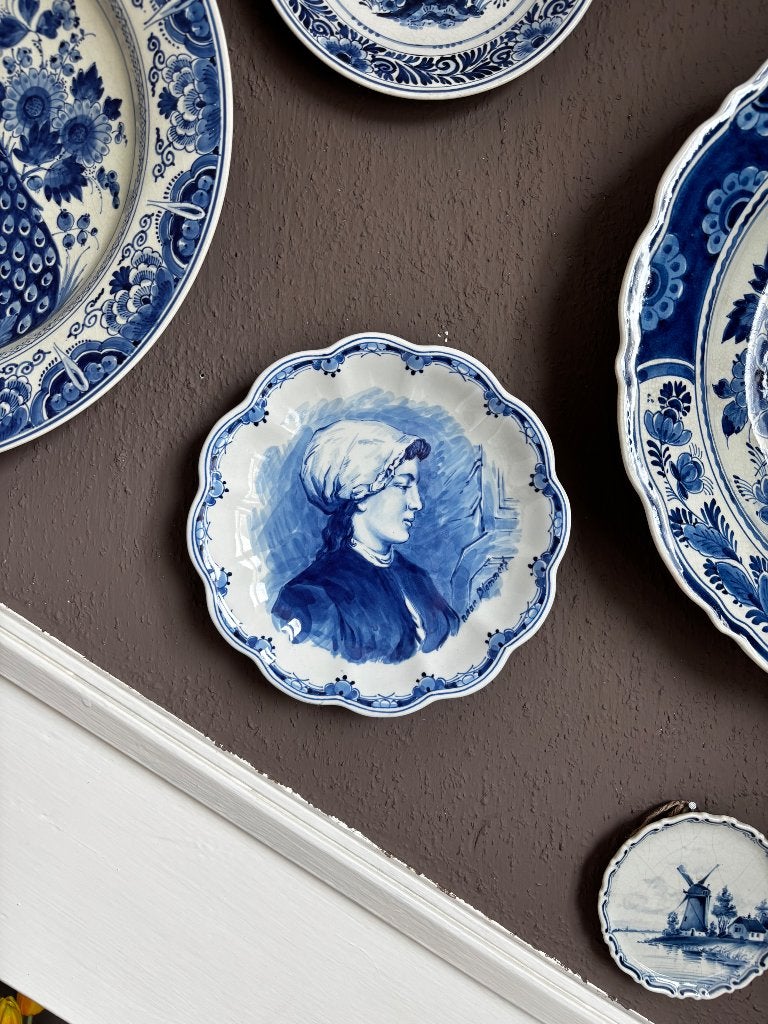 Porceleyne fles wandbord Blommers, Antiek en Kunst, Verzenden