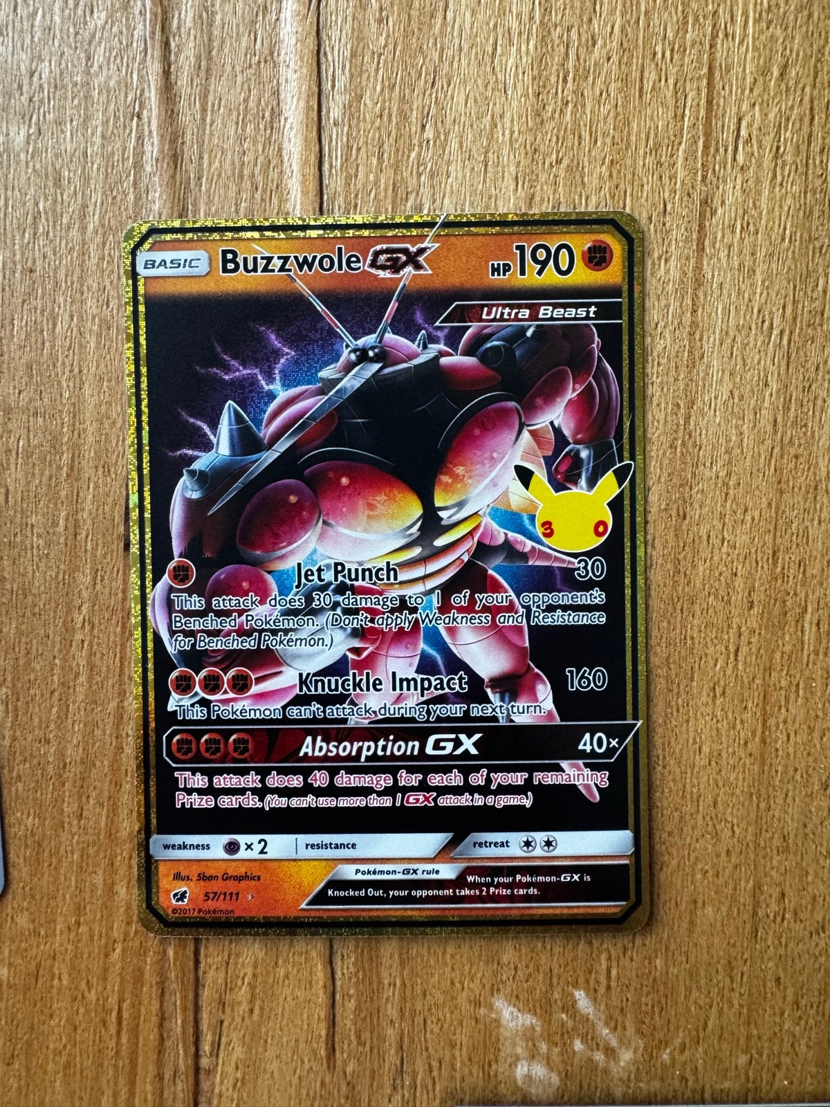 Buzzwole GX 57/111 30th - Ultra Beast Pokémon Kaart, Ophalen of Verzenden, Zo goed als nieuw, Losse kaart, Foil