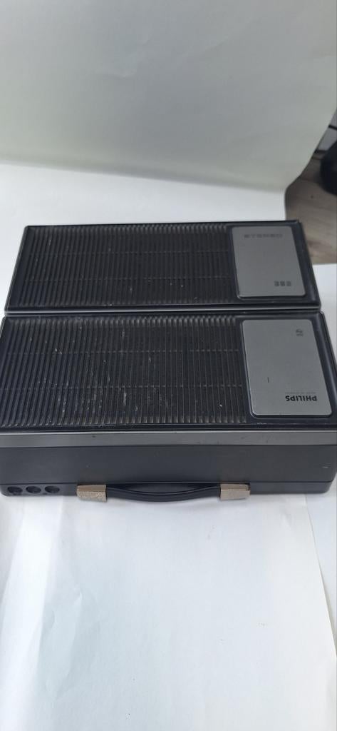 Vintage Philips Platenspeler met Geïntegreerde Luidsprekers, Ophalen of Verzenden, Niet werkend, Platenspeler, Philips