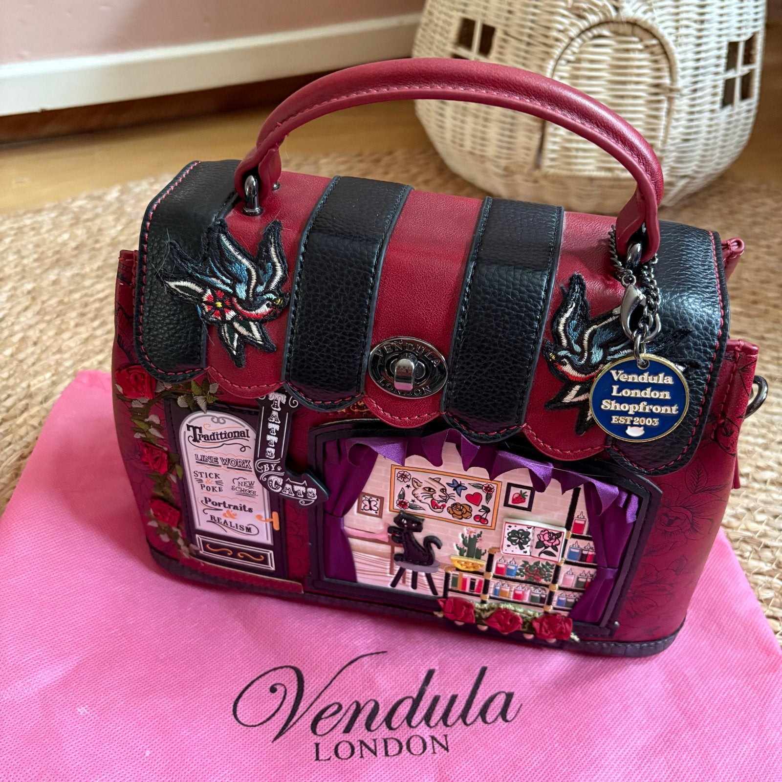 Vendula London Handtas - Tattoo Studio, Ophalen of Verzenden, Zo goed als nieuw, Rood, Handtas